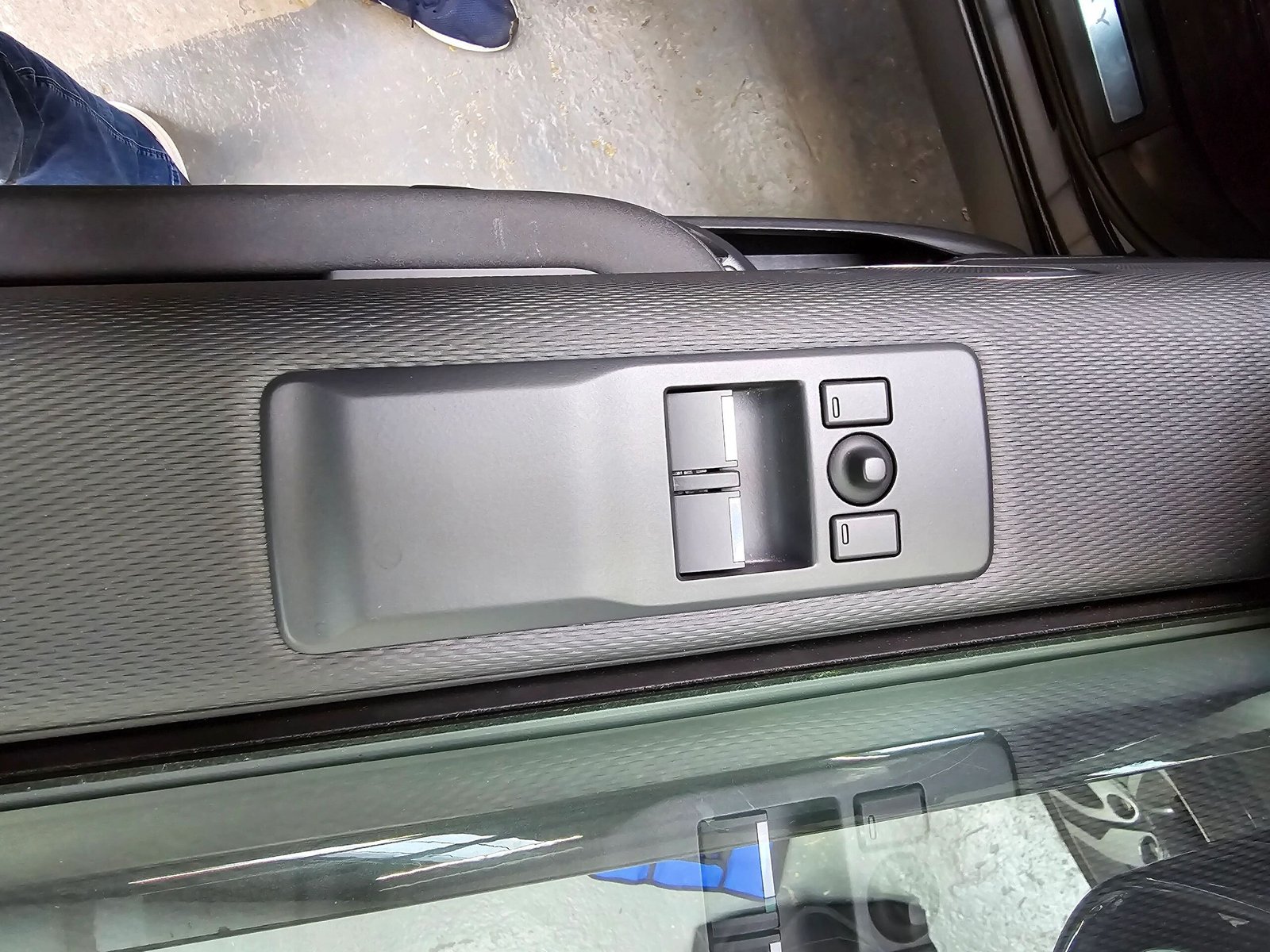 Rear Windows Correction