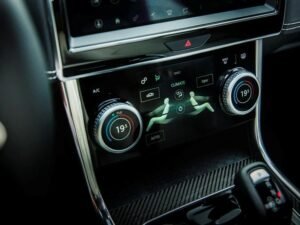 Lower Touchscreen